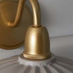 Maya Scallop Wall Light - thumbnail 4