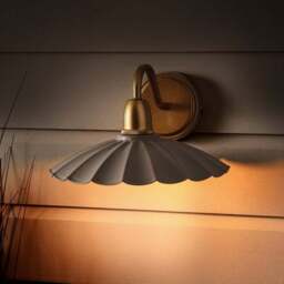 Maya Scallop Wall Light - thumbnail 2
