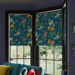 Maximalist Passion Made to Measure Roman Blind - thumbnail 3