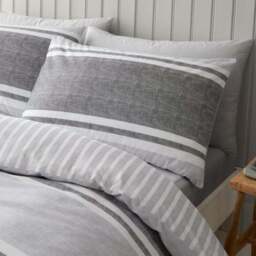 Catherine Lansfield Textured Banded Stripe Reversible Duvet Cover & Pillowcase Set - thumbnail 2