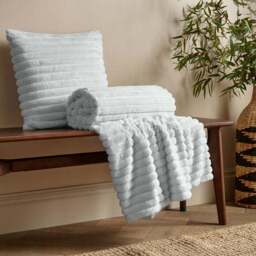 Cosy Ribbed Throw Blanket 130cm x 170cm - thumbnail 4