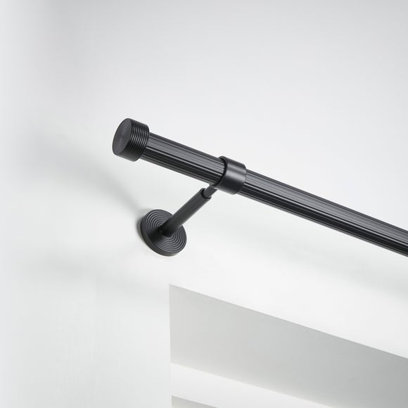 Trinity Ribbed Extendable Metal Eyelet Curtain Pole - image 1