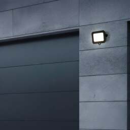 EGLO Essentials Risacca-E Outdoor Flood Light - thumbnail 1