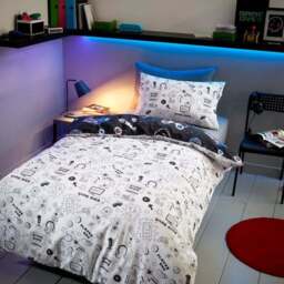 Game Over Duvet Cover and Pillowcase Set - thumbnail 2
