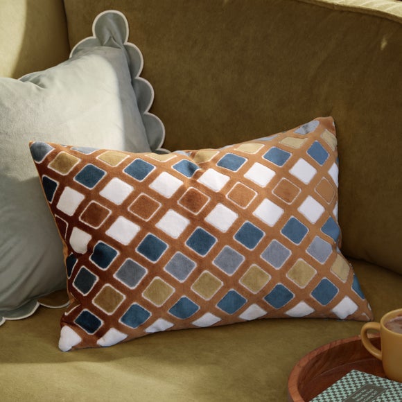 Furn. Metro Diamond Velvet Rectangle Cushion - image 1