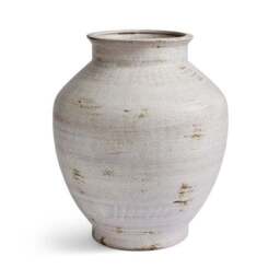 Traditional Stone Vase - thumbnail 4