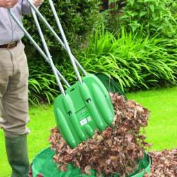 Heavy Duty Long Handled Leaf Grabs - thumbnail 3