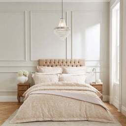 Dorma Winchester Duvet Cover and Pillowcase Set - thumbnail 4