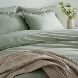 Pure Cotton Frilled 100% Cotton Duvet Cover & Pillowcase Set - thumbnail 6