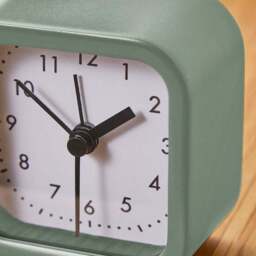 Square Analogue Alarm Clock - thumbnail 2