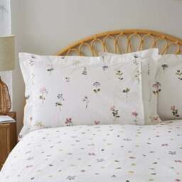 Pressed Floral White 100% Cotton Oxford Pillowcase - thumbnail 2