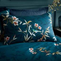Chinoiserie Blossom Duvet Cover & Pillowcase Set - thumbnail 2