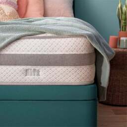 Silentnight Lift Rejuvenate 1600 Pocket Mattress - thumbnail 3