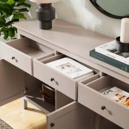 Lynton Wide Sideboard - thumbnail 3