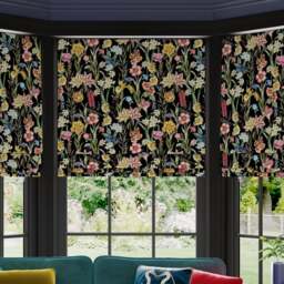 Maximalist Tropical Made to Measure Roman Blind - thumbnail 1