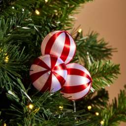 Red and White Thread Bauble Pick Tree Decoration - thumbnail 1