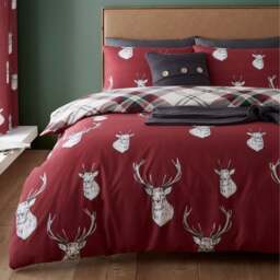 Catherine Lansfield Munro Stag Reversible Duvet Cover and Pillowcase Set - thumbnail 1