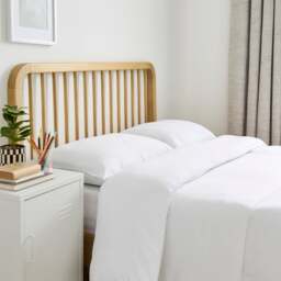 Bed in a Bag 10.5 Tog Duvet and Back Sleeper Pillow Set - thumbnail 1