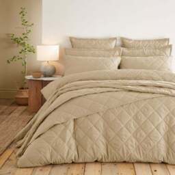 Helston Quilted Bedspread - thumbnail 3
