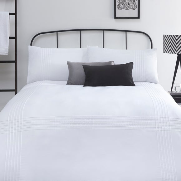 Serene Amalfi White Duvet Cover and Pillowcase Set - image 1