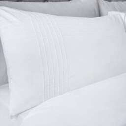 Serene Amalfi White Duvet Cover and Pillowcase Set - thumbnail 2