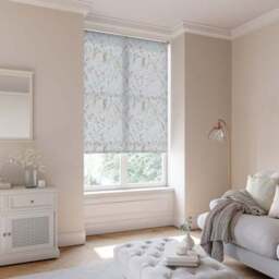 Gardenia Daylight Made to Measure Roller Blind - thumbnail 3