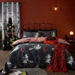 Bedlam Boo Fleece Throw Blanket - thumbnail 2