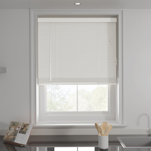 Fauxwood Venetian Blind - image 1