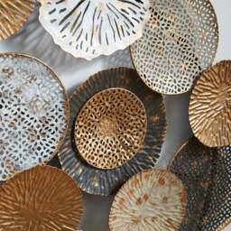Cinnibar Round Metal Wall Art - thumbnail 2