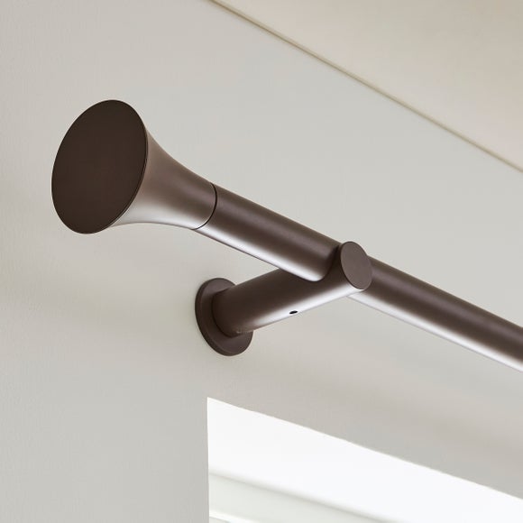 Flush Trumpet Fixed Metal Curtain Pole with Rings - image 1