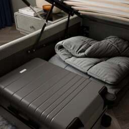 Oversized Ottoman Hotel Bed Frame, Velvet - thumbnail 4