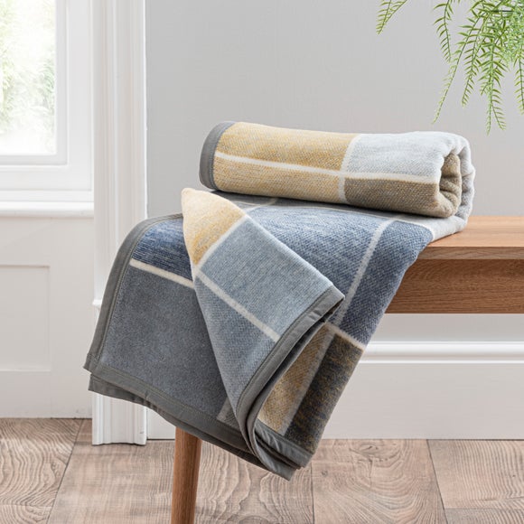 Super Soft Textured Check Blue Throw Blanket - image 1