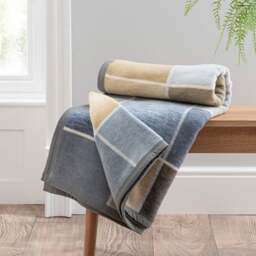 Super Soft Textured Check Blue Throw Blanket - thumbnail 1