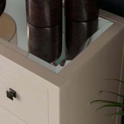 Malone 4 Drawer Chest Of Drawers, Warm Grey - thumbnail 3