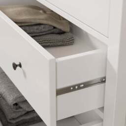 Lynton 3 Drawer Chest - thumbnail 3