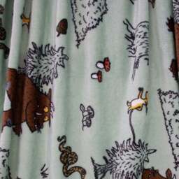 The Gruffalo Woodland Fleece Blanket - thumbnail 3