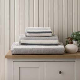 Stripes Cotton Towel - thumbnail 1
