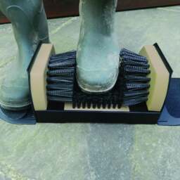 Wellie Wiper - thumbnail 1