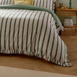 Wylder Nature Connie Polycotton Duvet Cover & Pillowcase Set - thumbnail 3