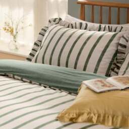 Wylder Nature Connie Polycotton Duvet Cover & Pillowcase Set - thumbnail 2