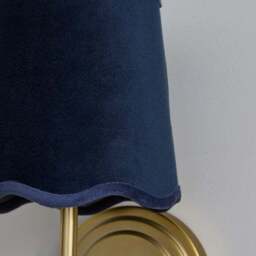 Scalloped Velvet Easy Fit Lamp Shade - thumbnail 3
