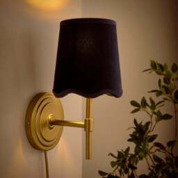 Scalloped Velvet Easy Fit Lamp Shade - thumbnail 2