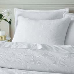 Sirena Jacquard Duvet Cover & Pillowcase Set - thumbnail 2