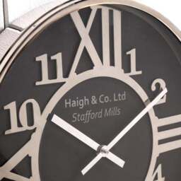 Feature Numerals Wall Clock - thumbnail 3