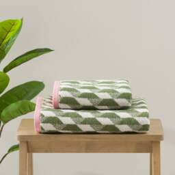 Modern Geometric Towel - thumbnail 1