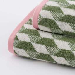 Modern Geometric Towel - thumbnail 4