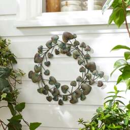 Metal Floral Garden Wreath - thumbnail 1