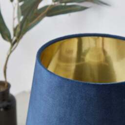 Nesa Velvet Table Lamp - thumbnail 3