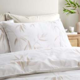 Hale 100% Organic Cotton 200 Thread Count Duvet Cover & Pillowcase Set - thumbnail 3