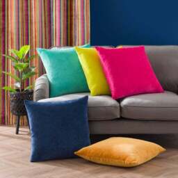 Velour Cushion - thumbnail 5